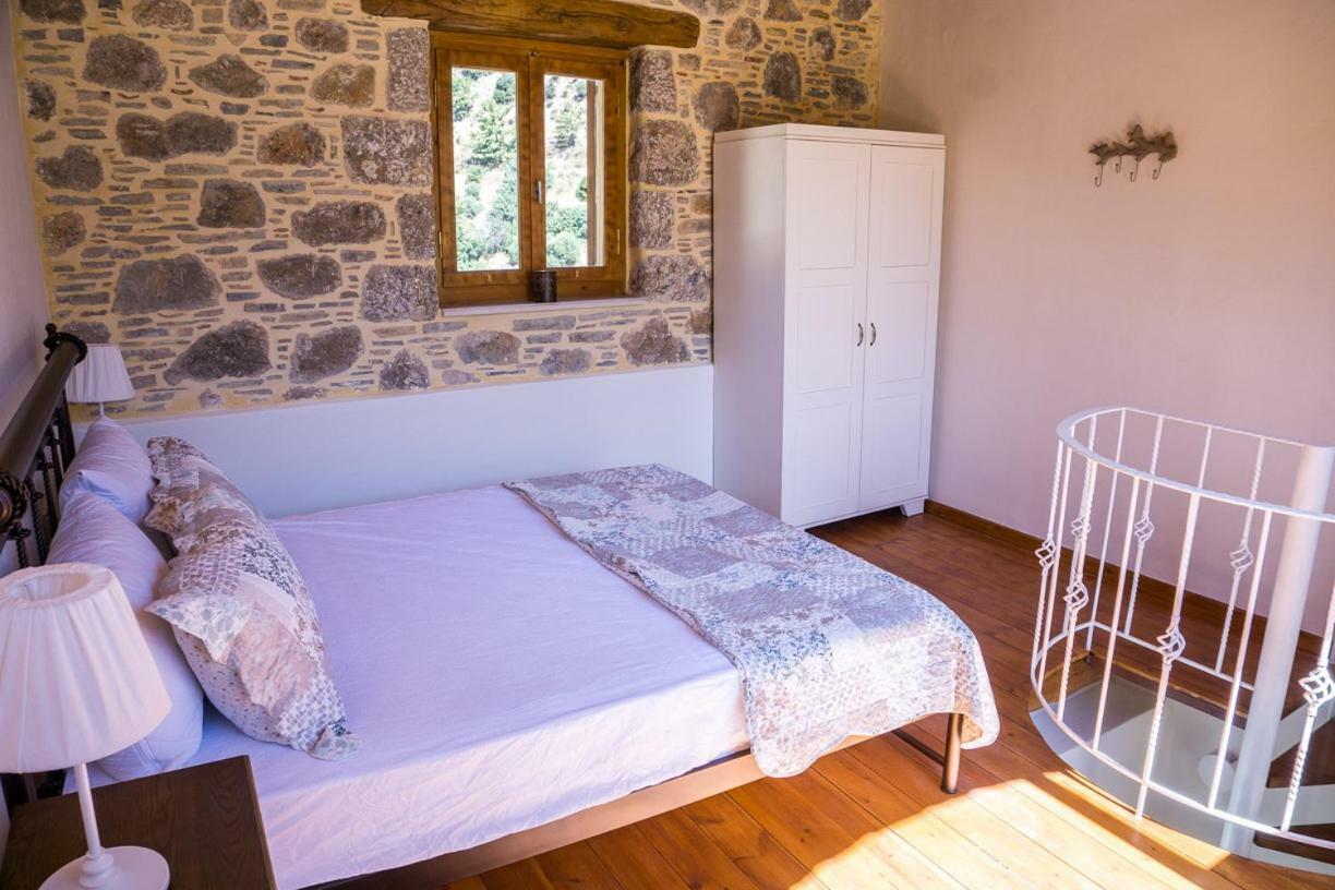 To Spiti Mas Daire Sougia Dış mekan fotoğraf